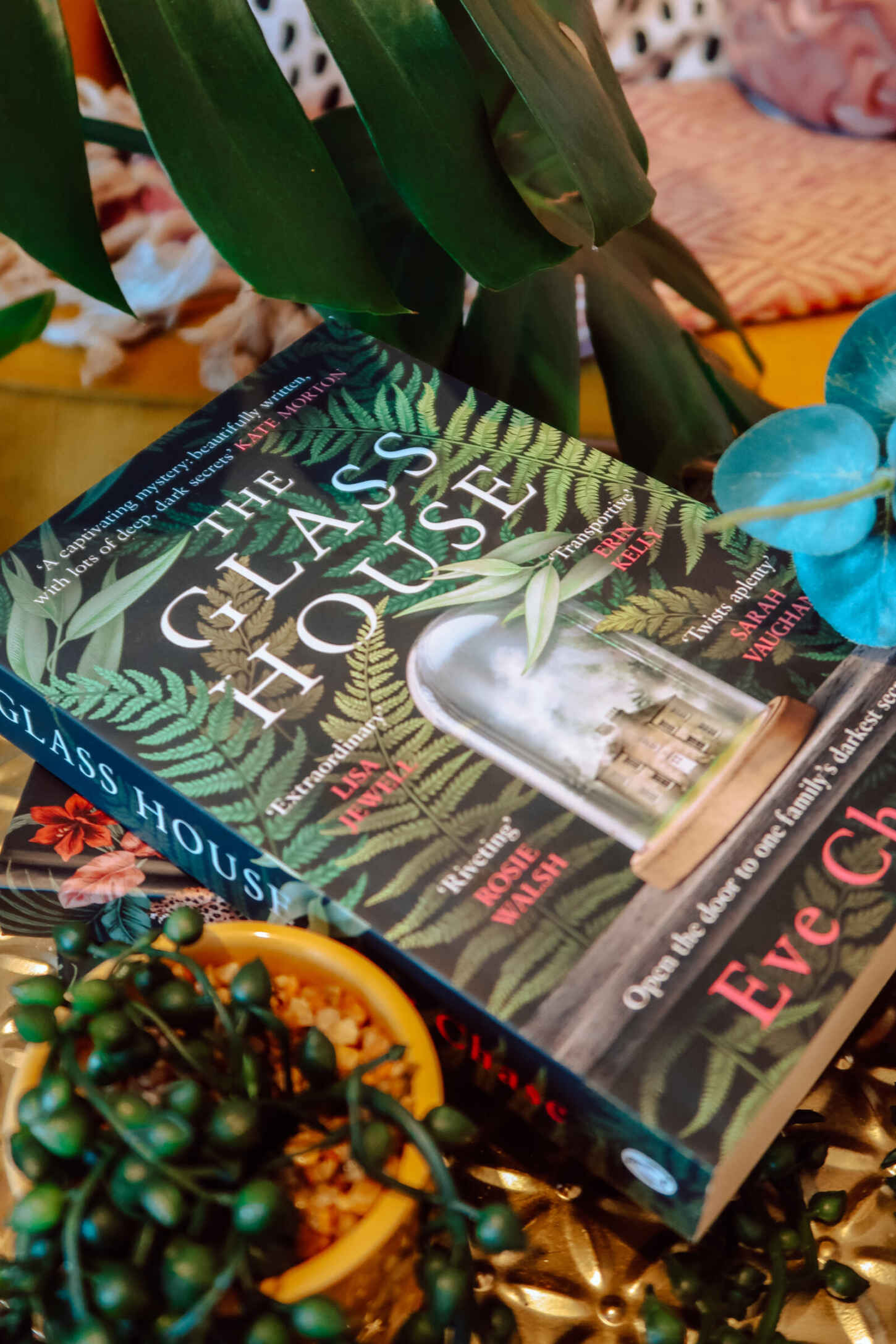 The Glass House - Eve Chase - book review - BEFFSHUFF