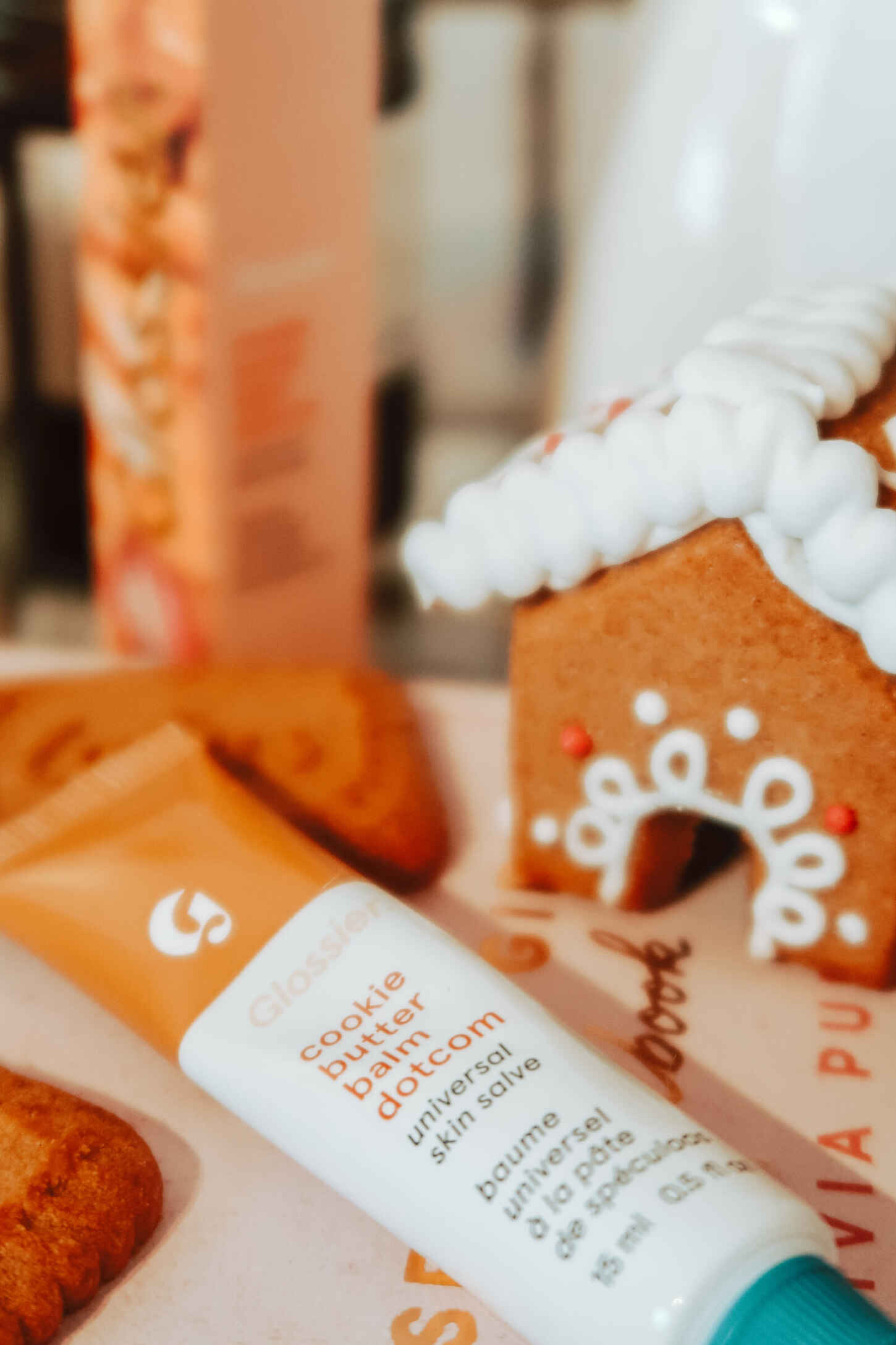 Glossier Cookie Butter balm dotcom smells just like Loftus biscuits