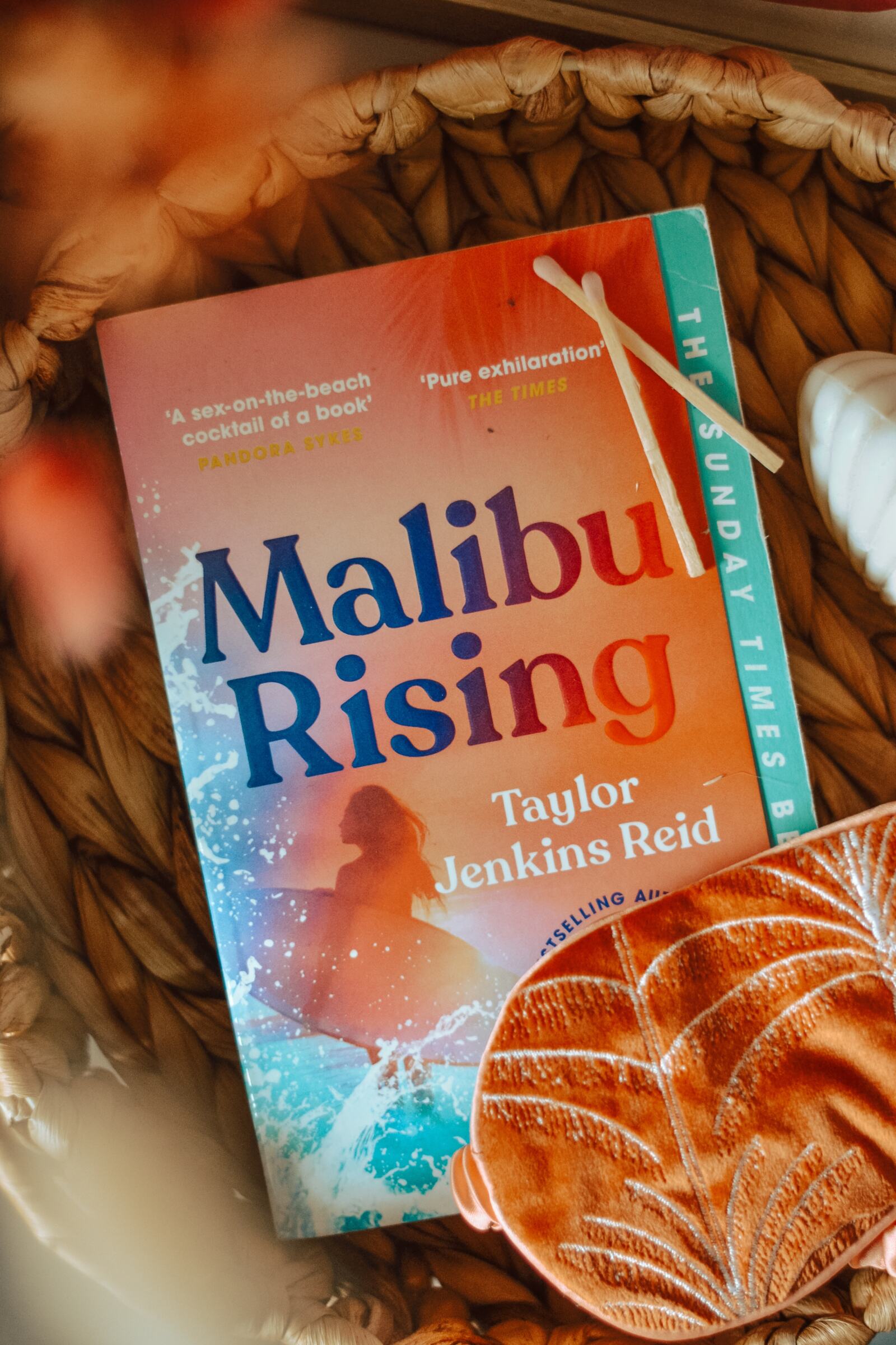 Malibu Rising by Taylor Jenkins Reid